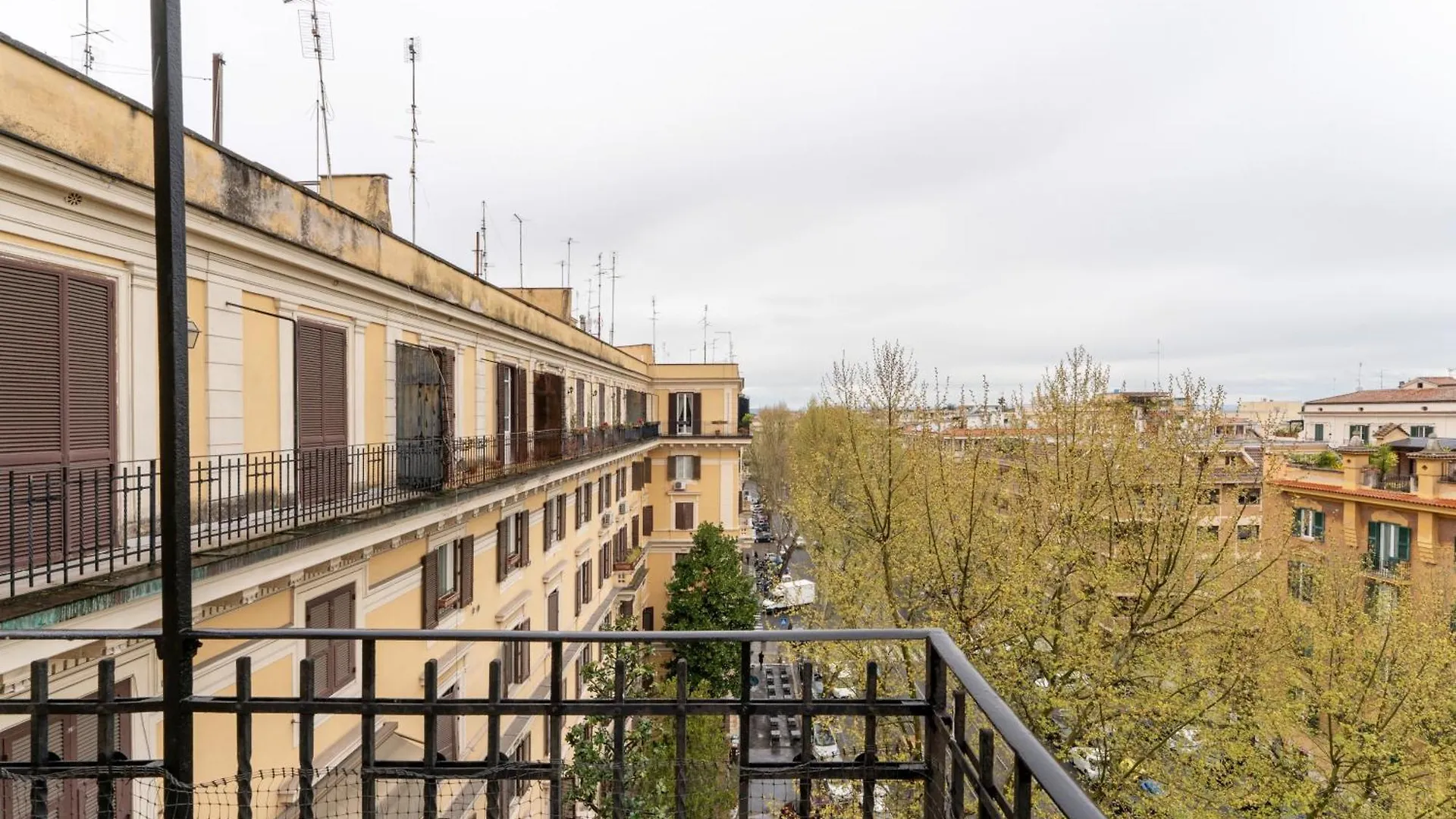 La Galleria, Rooftop Flat Nearby Villa Borghese Rome