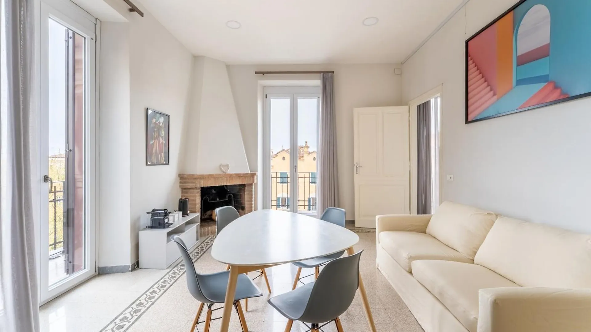 La Galleria, Rooftop Flat Nearby Villa Borghese Rome Apartment