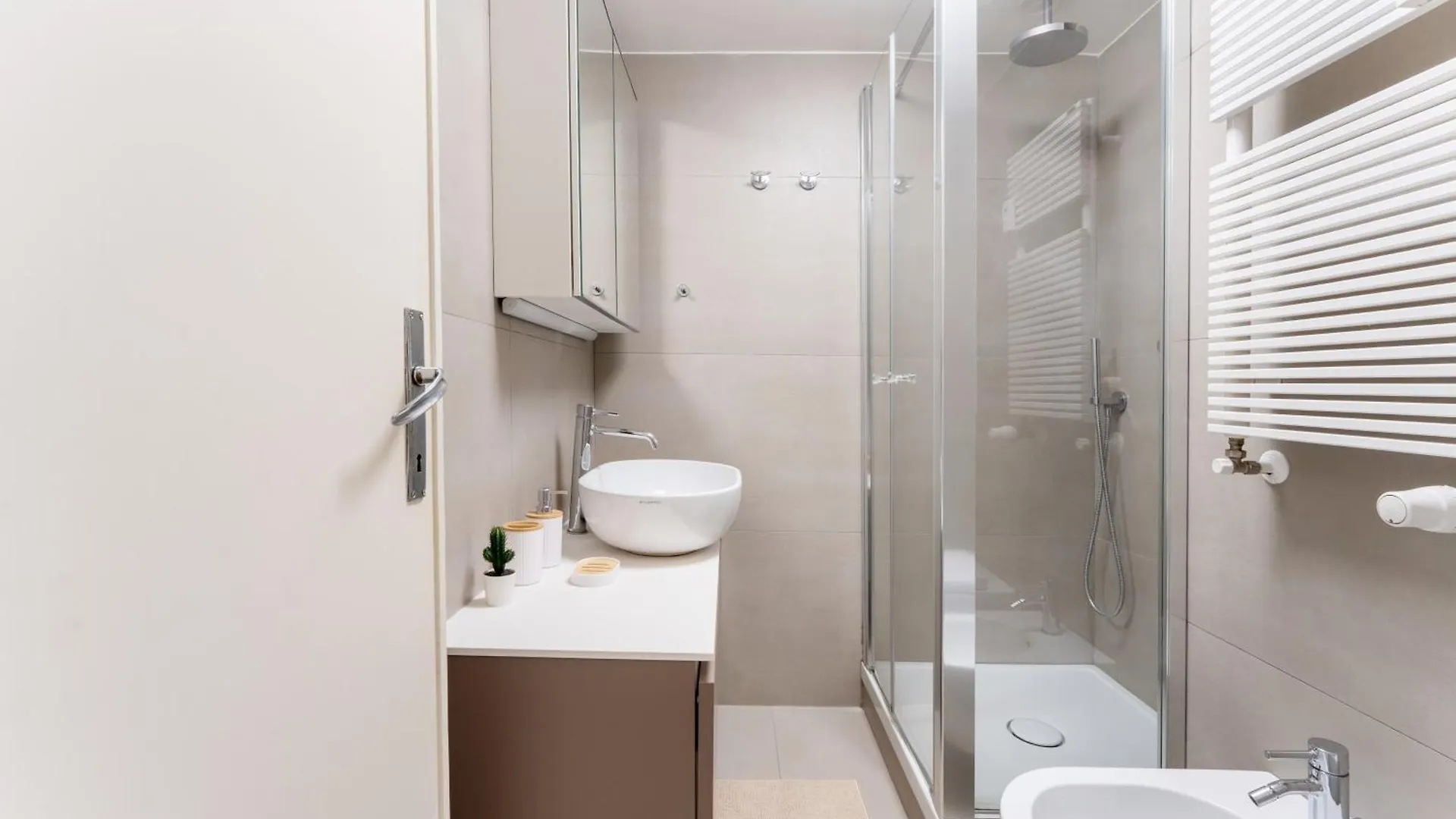Apartment La Galleria, Rooftop Flat Nearby Villa Borghese Rome Italy